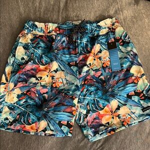 Men’s swim trunks L